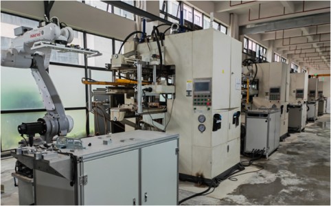 碳纤维双层热压机高低料机械人计划