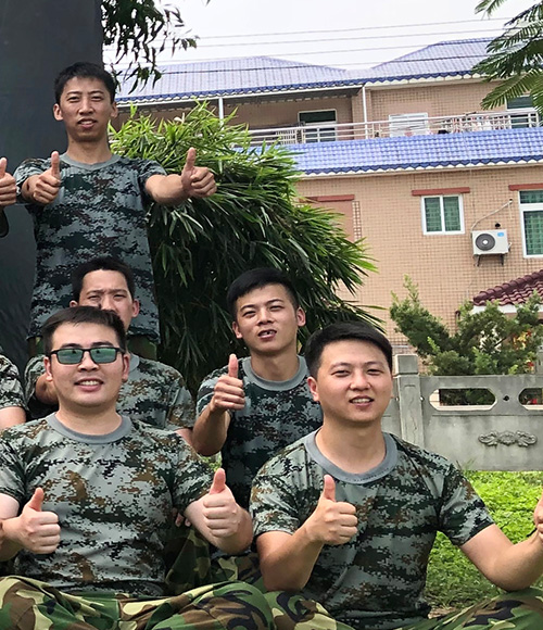 鑫台铭团队会餐场景